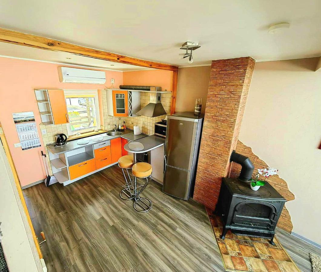 Kotedzas Appartement Nida Buitenkant foto